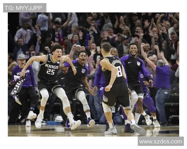 金州勇士迎战强敌激战正酣球队状态分析与未来前景预测